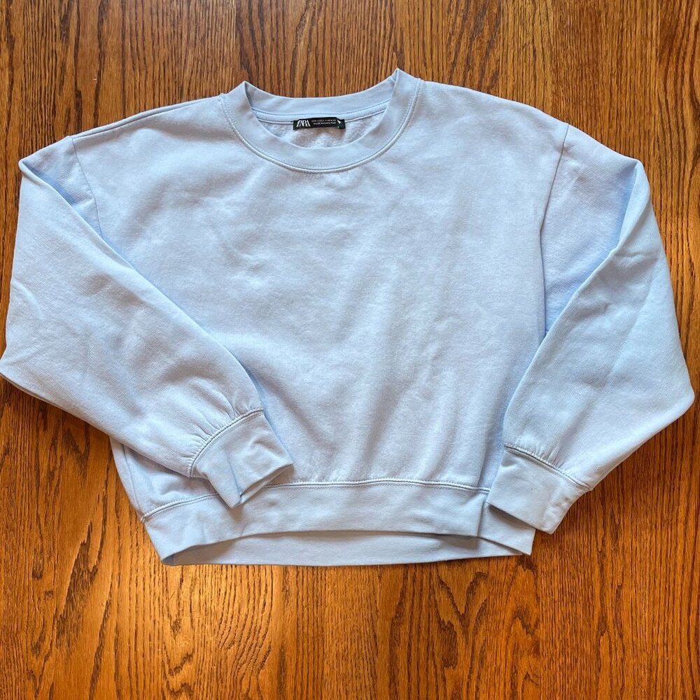 Zara Pale Blue Cropped Sweatshirt (Never Worn), Size Small